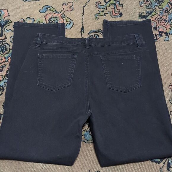 Laura Ashley Everyday Straight Leg Relaxed Fit Jean - Picture 5 of 9